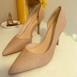 Nude Nine West d’Orsay Pumps